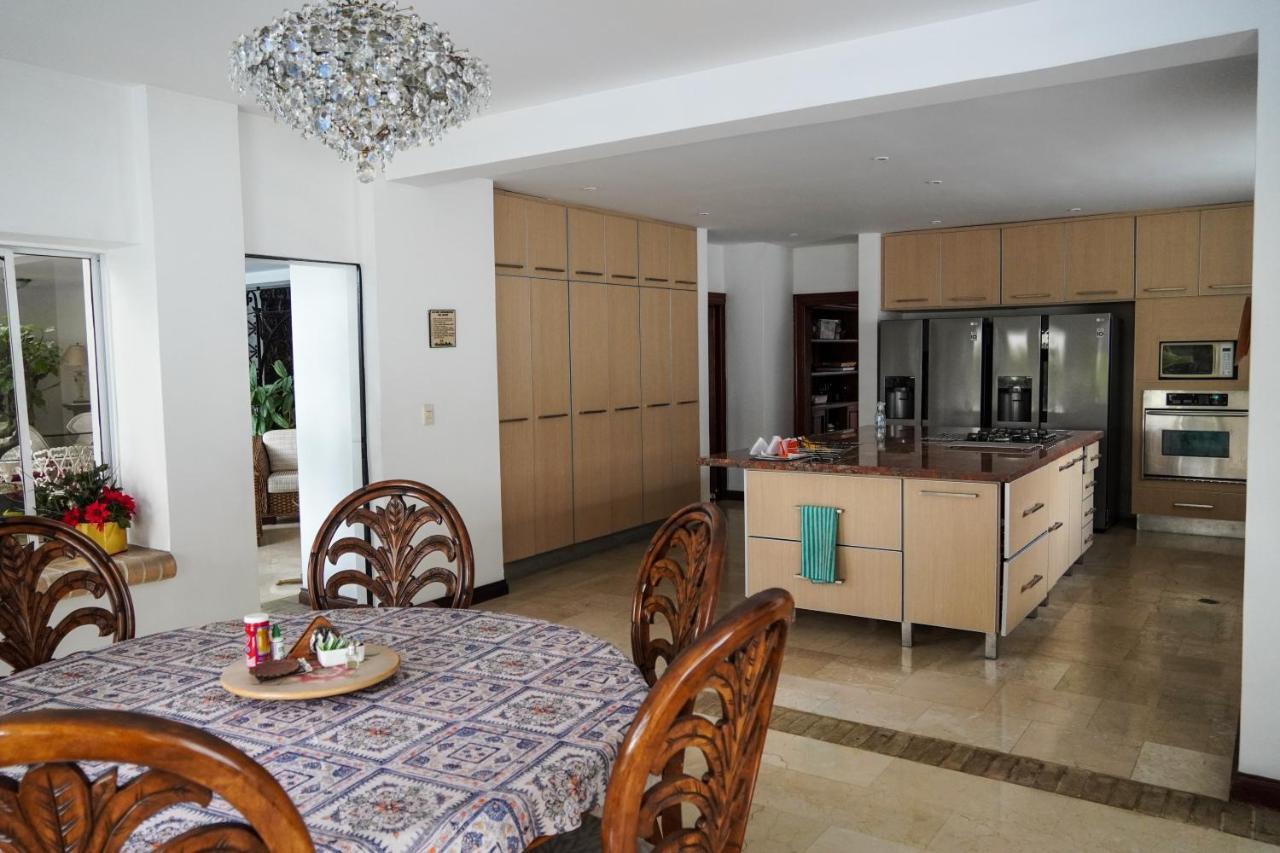 Hotel Boutique Villa Casuarinas Cali Exterior photo