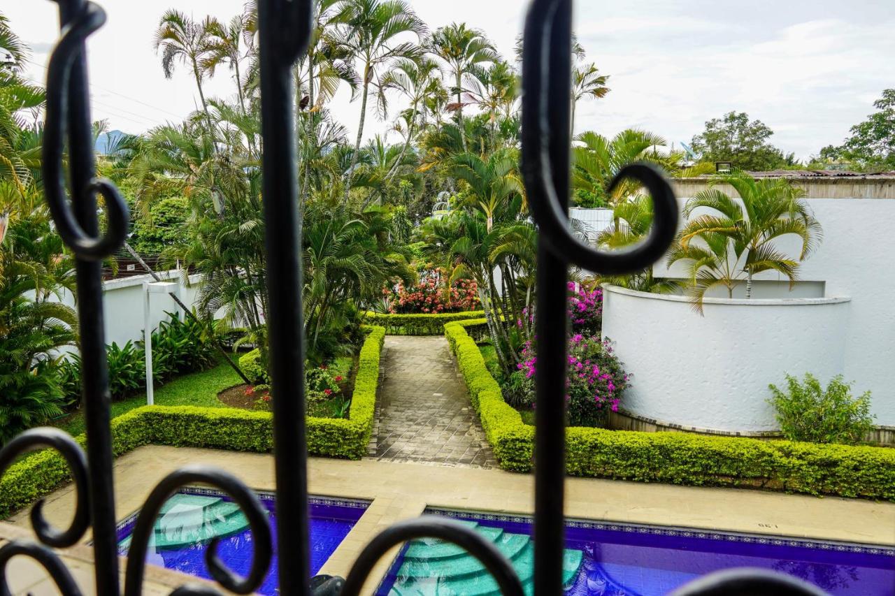 Hotel Boutique Villa Casuarinas Cali Exterior photo