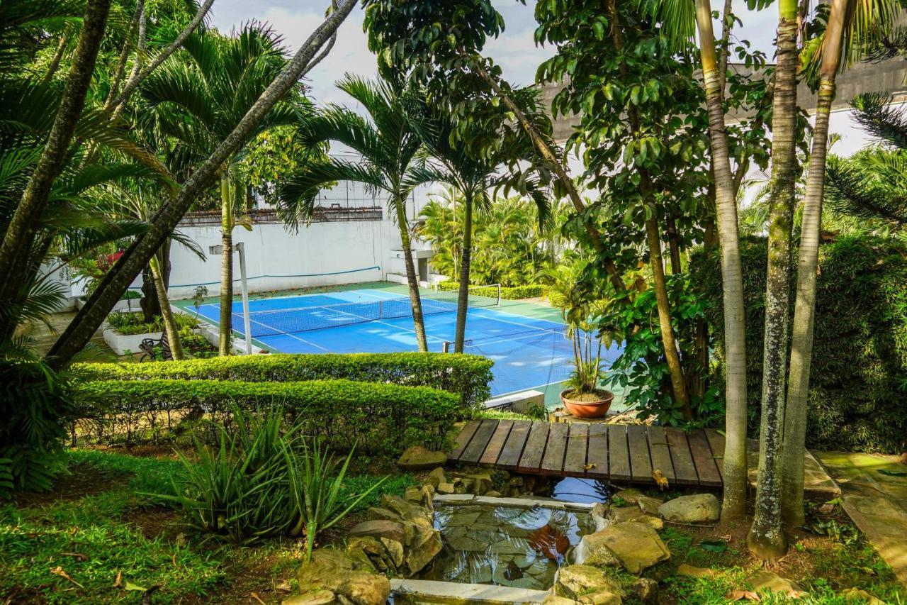 Hotel Boutique Villa Casuarinas Cali Exterior photo