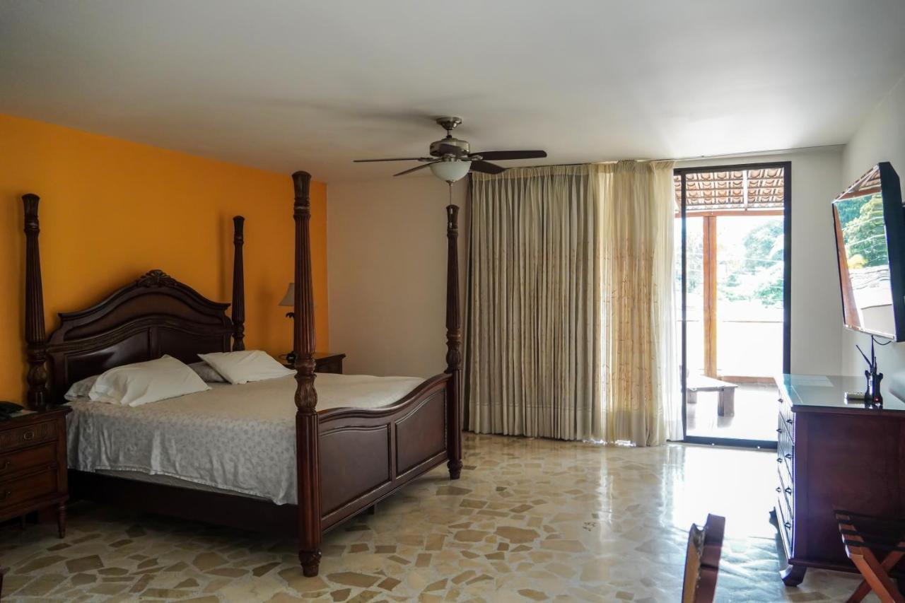 Hotel Boutique Villa Casuarinas Cali Exterior photo