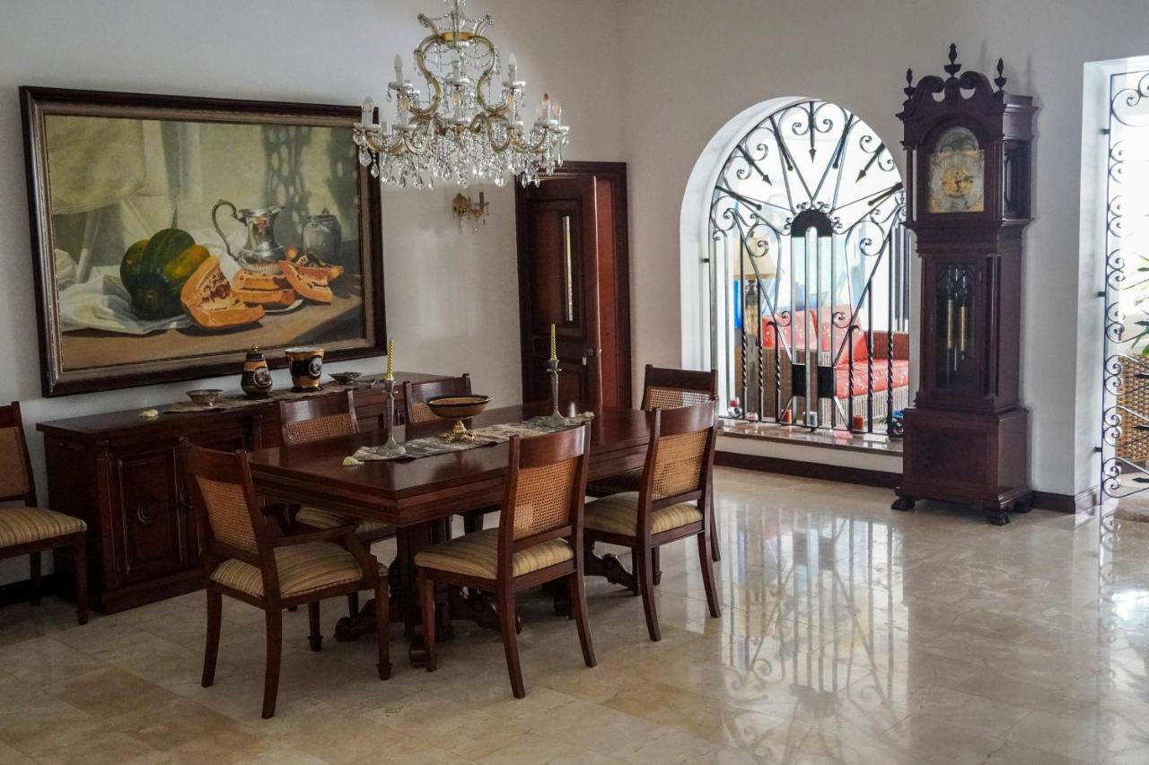 Hotel Boutique Villa Casuarinas Cali Exterior photo
