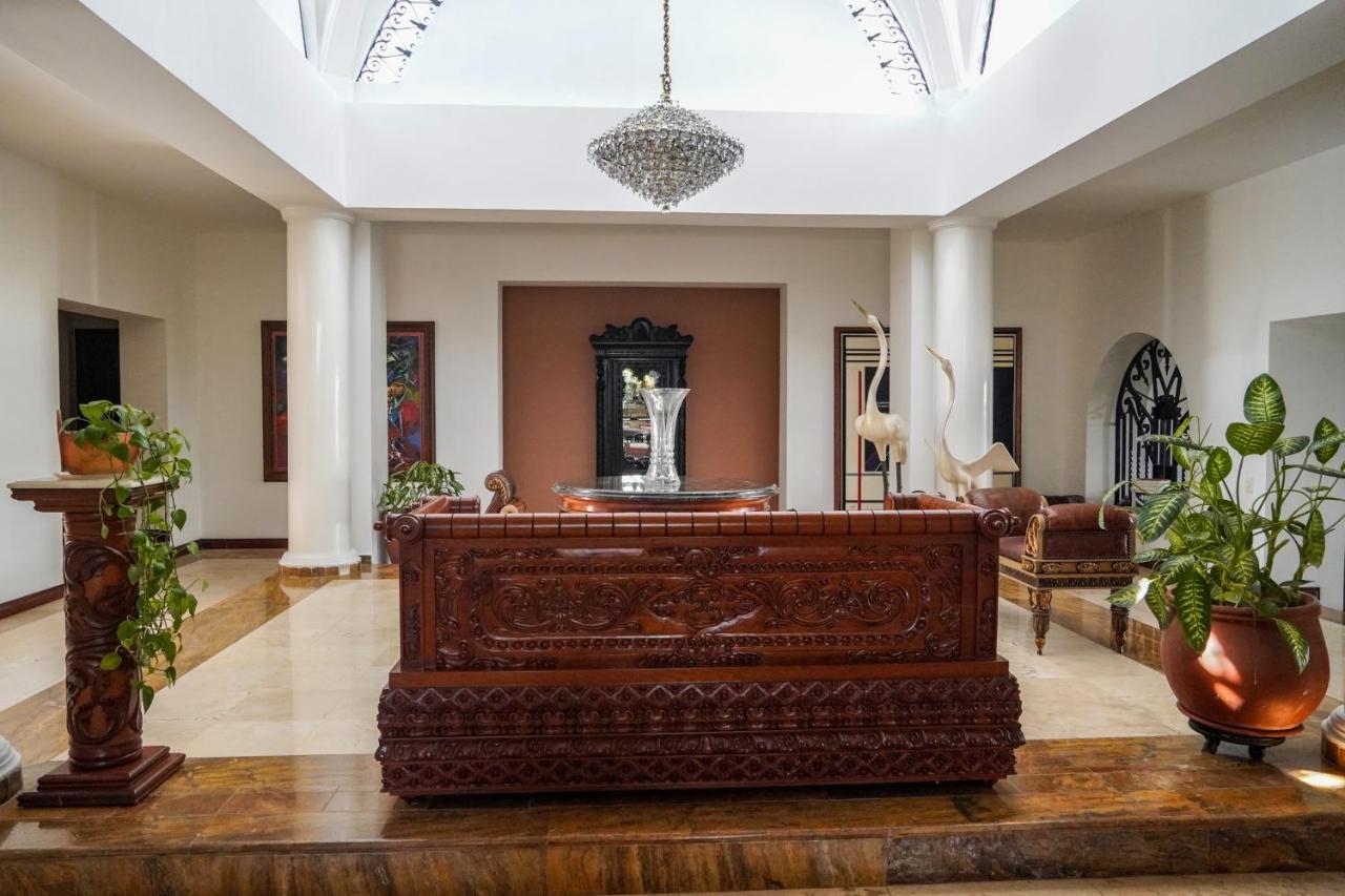 Hotel Boutique Villa Casuarinas Cali Exterior photo